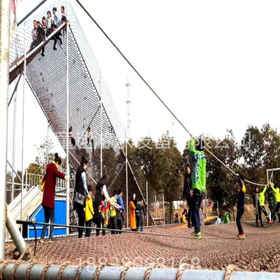 体能乐园 高尔夫与危险运动项目的独特融合